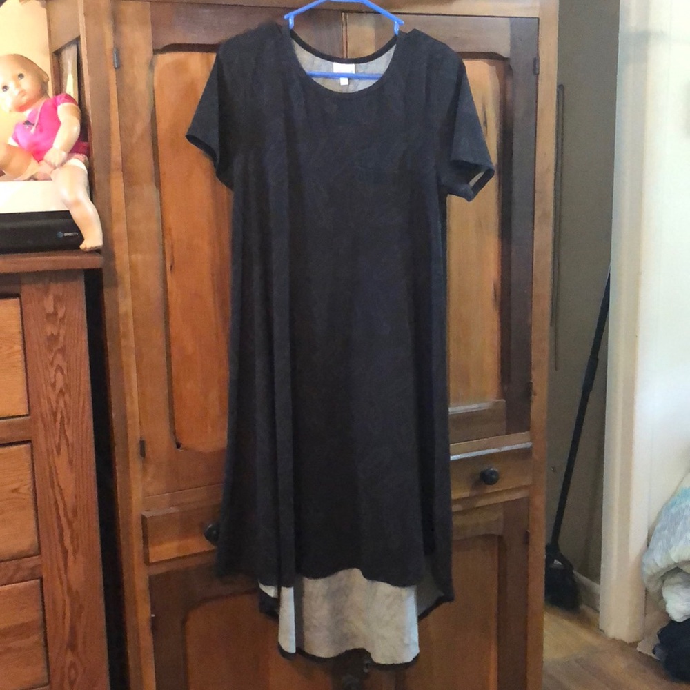LuLaRoe Carly